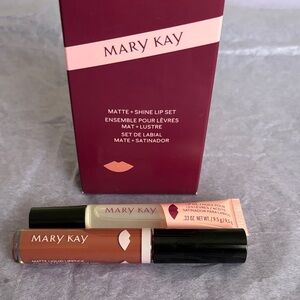 Mary Kay Matte + Shine Lip Set - Cinnamon with Lip Oil
